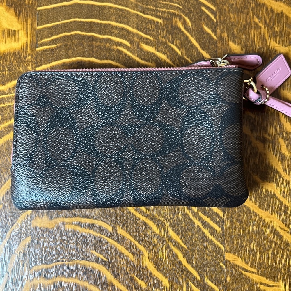 Coach Dark Brown Signature C Coated Canvas Double Zip Pink Leather Wristlet - Picture 4 of 8